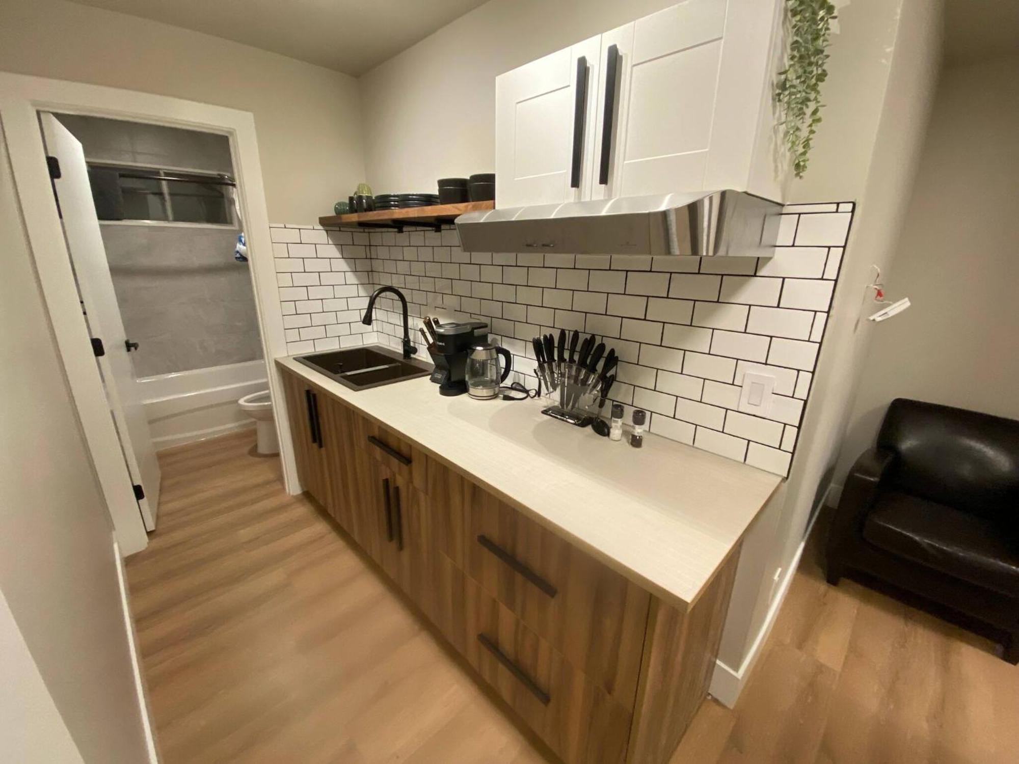 Central 2Br Near Unveristy And Whyte Ave Edmonton Buitenkant foto