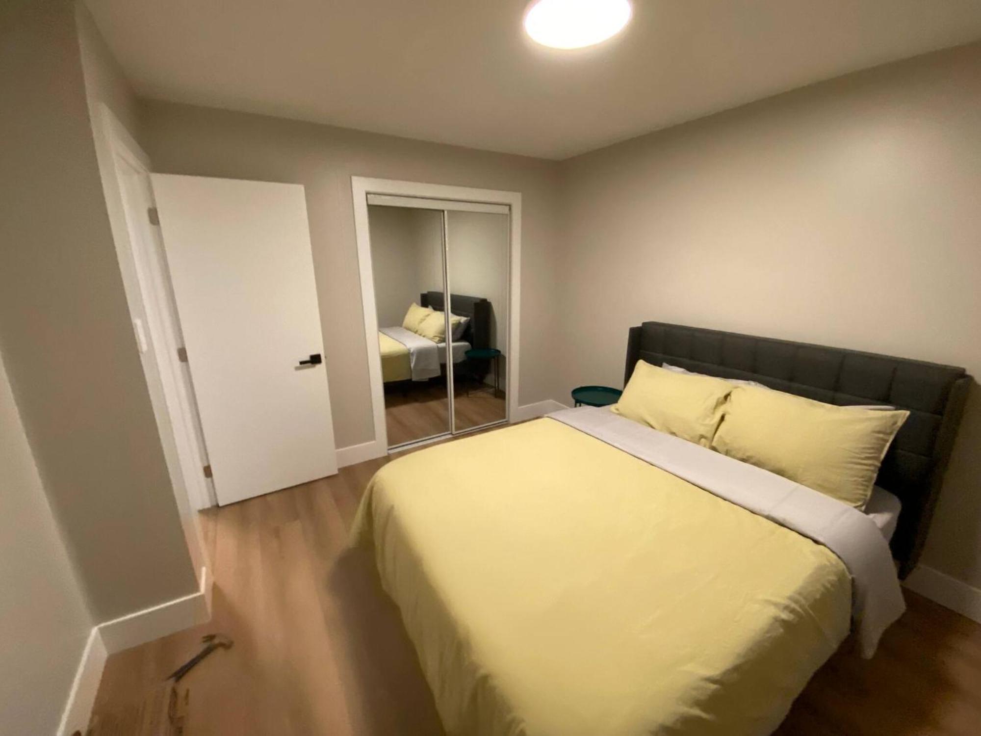 Central 2Br Near Unveristy And Whyte Ave Edmonton Buitenkant foto